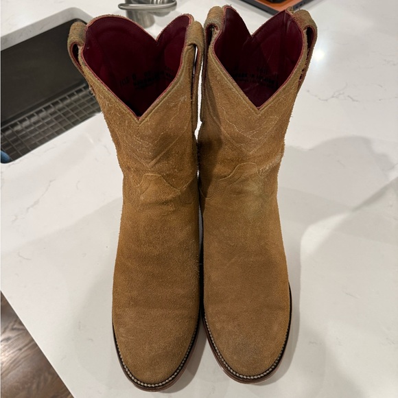 Chisos Men's Tan Suede Cowboy Boots, size 10.5 D - Picture 2 of 7